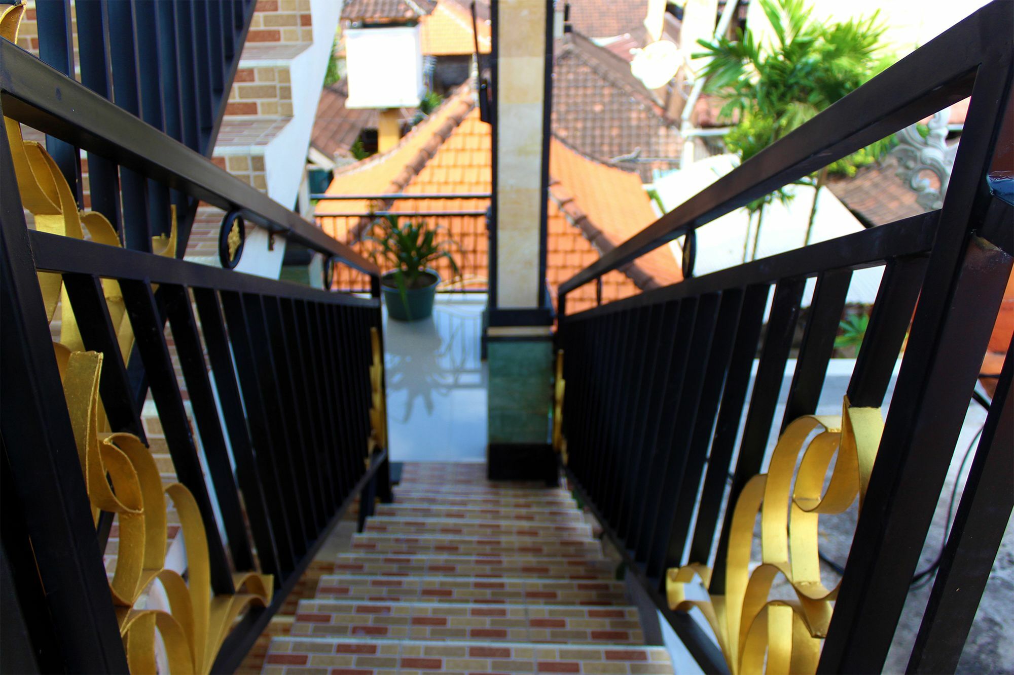 Cr Tris Rooms Seminyak Eksteriør bilde