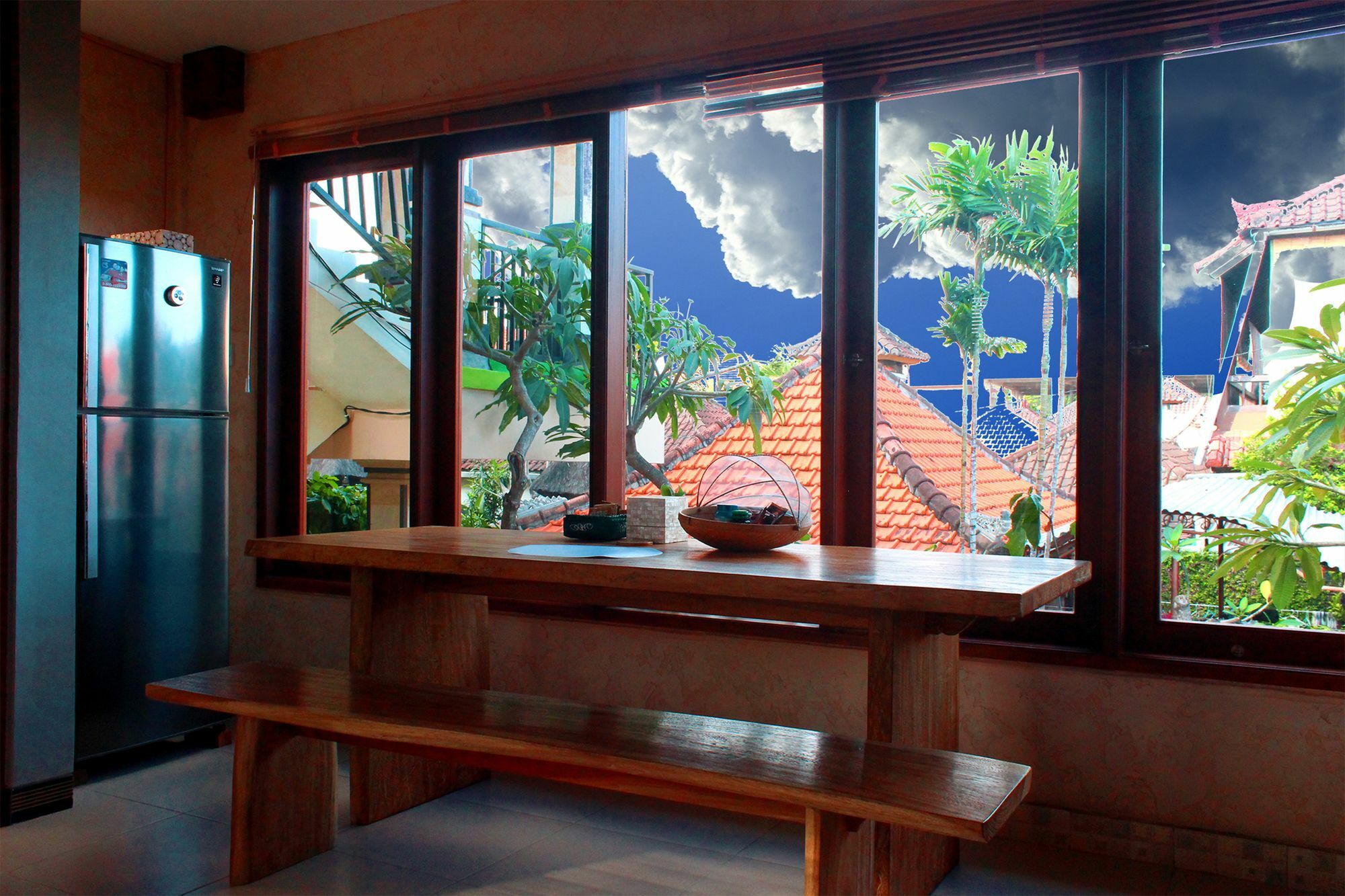 Cr Tris Rooms Seminyak Eksteriør bilde